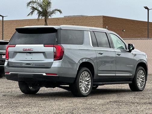 2026 GMC Yukon XL 4WD Elevation