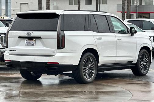 2025 Cadillac Escalade Sport Platinum