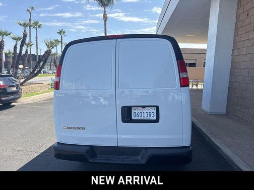 2023 Chevrolet Express 2500 RWD 2500 Extended Wheelbase WT