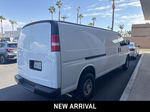 2023 Chevrolet Express 2500 RWD 2500 Extended Wheelbase WT