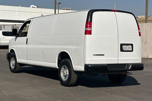2023 Chevrolet Express 2500 RWD 2500 Extended Wheelbase WT