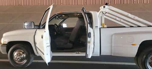 Bright White Clearcoat 2002 Dodge Ram 3500 Quad Cab DRW