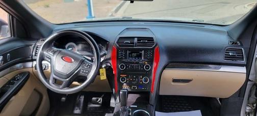 2017 Ford Explorer Base