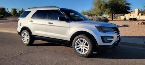 2017 Ford Explorer Base