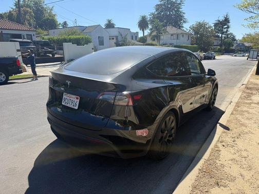 Solid Black 2022 Tesla Model Y Performance Dual Motor All-Wheel Drive