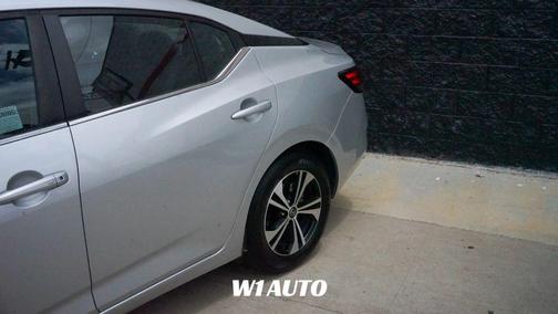 Brilliant Silver Metallic 2023 Nissan Sentra SV