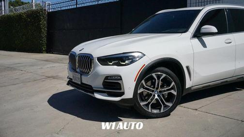 Alpine White 2021 BMW X5 sDrive40i