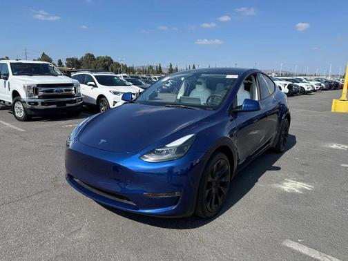 Blue 2023 Tesla Model Y Long Range Sport Utility 4D