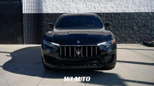 Black 2018 Maserati Levante Base