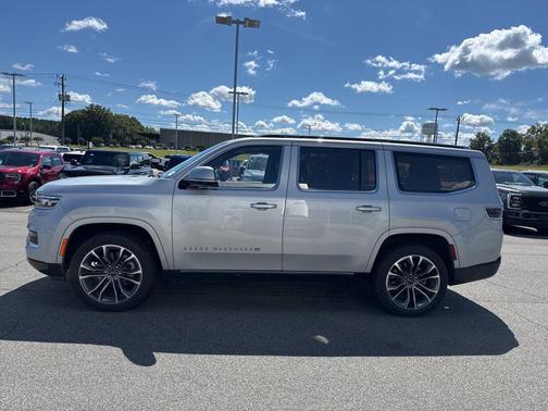 2022 Jeep Grand Wagoneer Series III 4x4