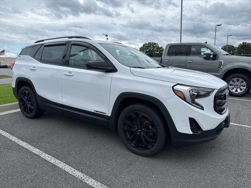 2021 GMC Terrain SLE