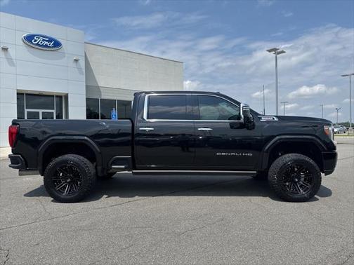 2021 GMC Sierra 2500 Denali