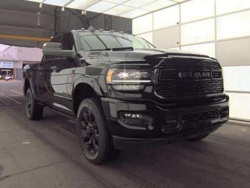 2022 RAM 2500 Limited Crew Cab 4x4 6'4' Box