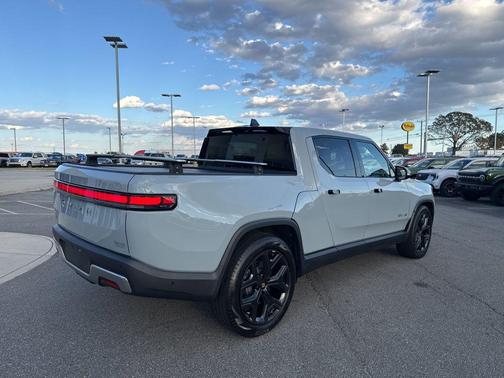 2023 Rivian R1T Adventure