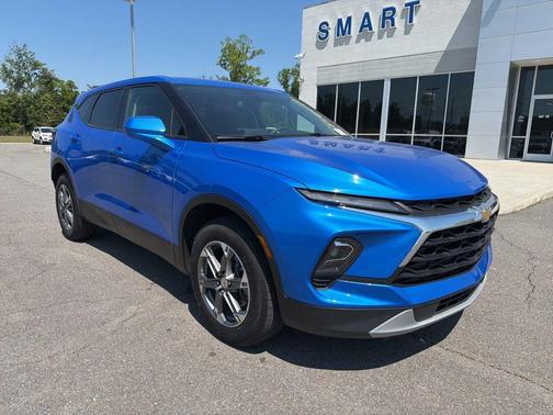 Riptide Blue Metallic 2025 Chevrolet Blazer 2LT