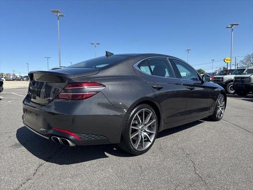 2023 Genesis G70 2.0T AWD