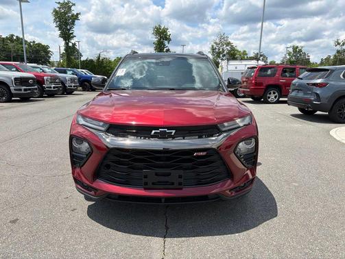 Crimson Metallic 2022 Chevrolet Trailblazer RS