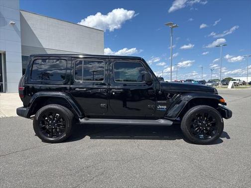 2022 Jeep Wrangler Unlimited 4xe Sahara