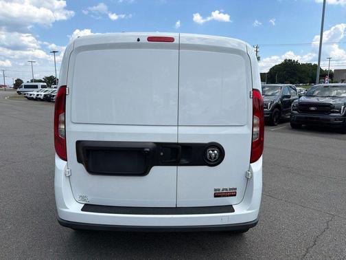 Bright White 2022 RAM ProMaster City Tradesman