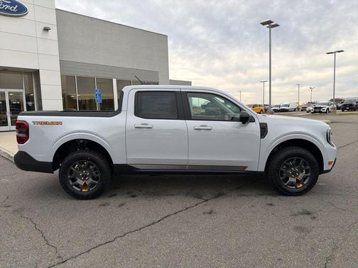 2025 Ford Maverick Tremor