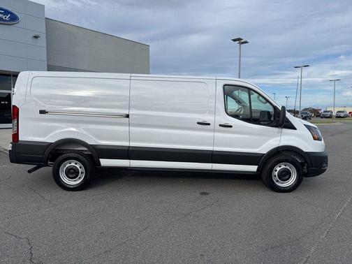 2025 Ford Transit-150 Base