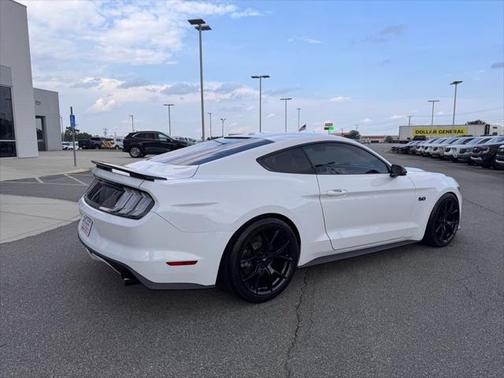 2017 Ford Mustang GT Premium