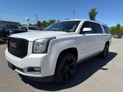 White Frost Tricoat 2018 GMC Yukon XL Denali