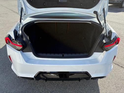 2025 BMW M240 i xDrive