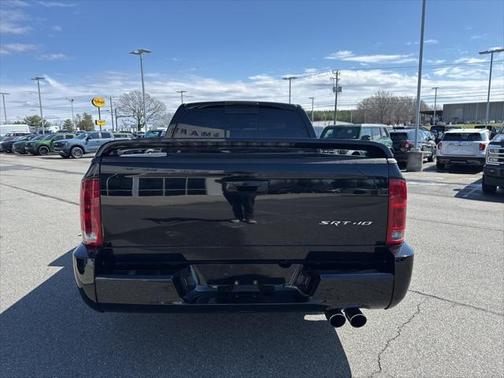 2004 Dodge Ram 1500 SRT-10