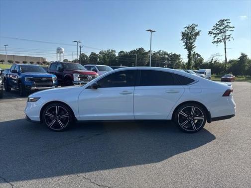 2024 Honda Accord Hybrid Base
