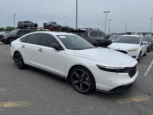 2024 Honda Accord Hybrid Base