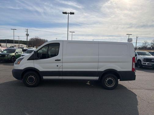 2015 Ford Transit-150 Base