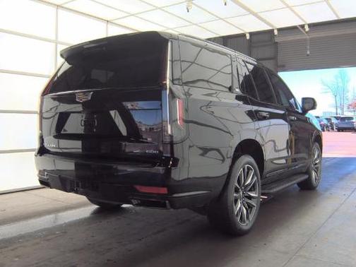 2023 Cadillac Escalade Sport