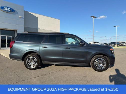 2025 Ford Expedition Max Active 4x4