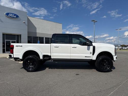 2025 Ford F-250 Lariat