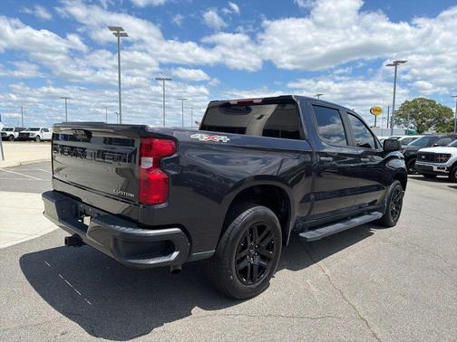 Dark Ash Metallic 2023 Chevrolet Silverado 1500 Custom