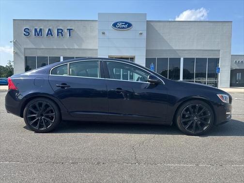 2016 Volvo S60 T5 Drive-E Premier