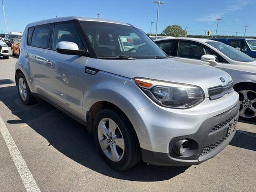 Bright Silver 2018 Kia Soul Base