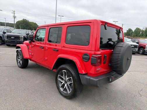 Firecracker Red Clearcoat 2024 Jeep Wrangler 4xe Sahara