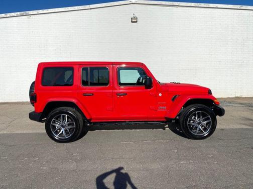 2024 Jeep Wrangler 4xe Sahara