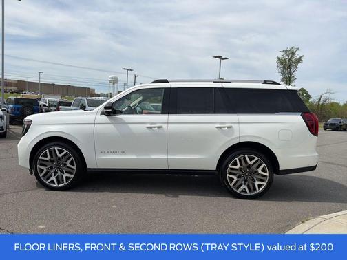 White Metallic 2025 Ford Expedition Platinum