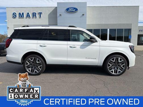 White Metallic 2025 Ford Expedition Platinum