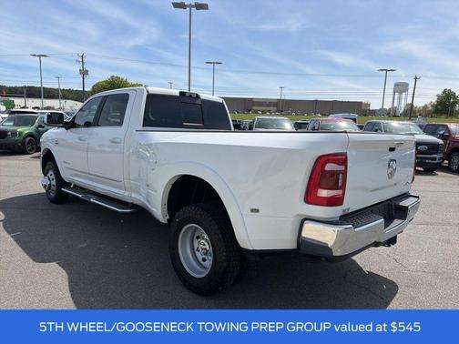 Bright White Clearcoat 2022 RAM 3500 Limited Crew Cab 4x4 8' Box