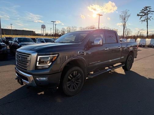 2023 Nissan Titan XD Platinum Reserve