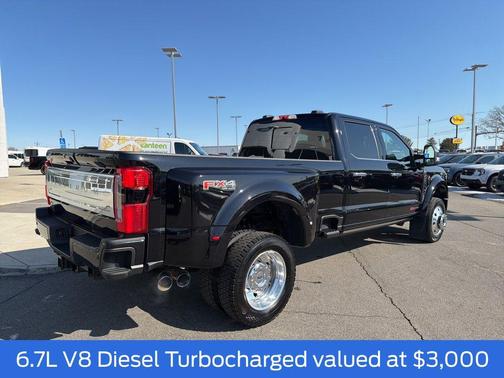 2025 Ford F-450 Platinum