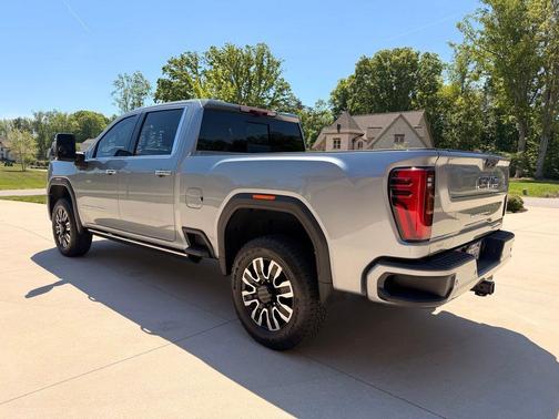 Sterling Metallic 2024 GMC Sierra 2500 Denali Ultimate