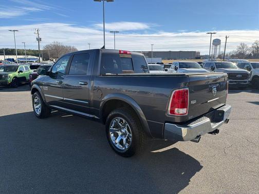 2017 RAM 1500 Laramie