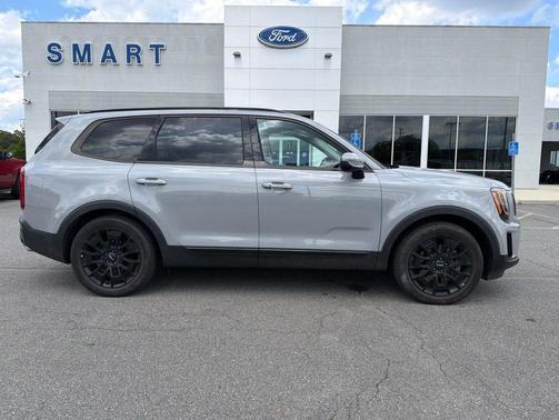 Wolf Gray 2022 Kia Telluride EX