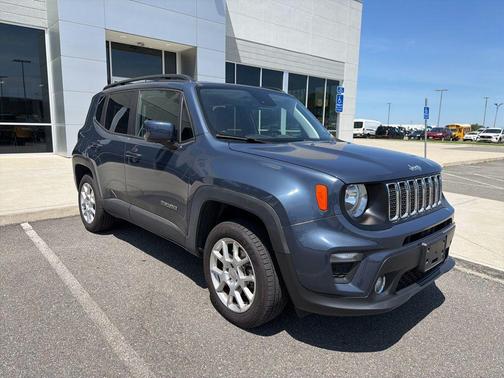 Slate Blue Pearlcoat 2021 Jeep Renegade Latitude