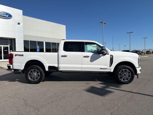 2026 Ford F-250 Platinum